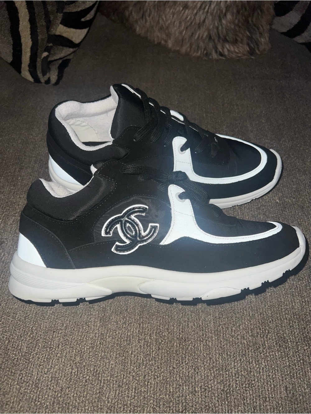 CHANEL Black and White Logo Lace-Up Sneakers - Picture 5 of 6